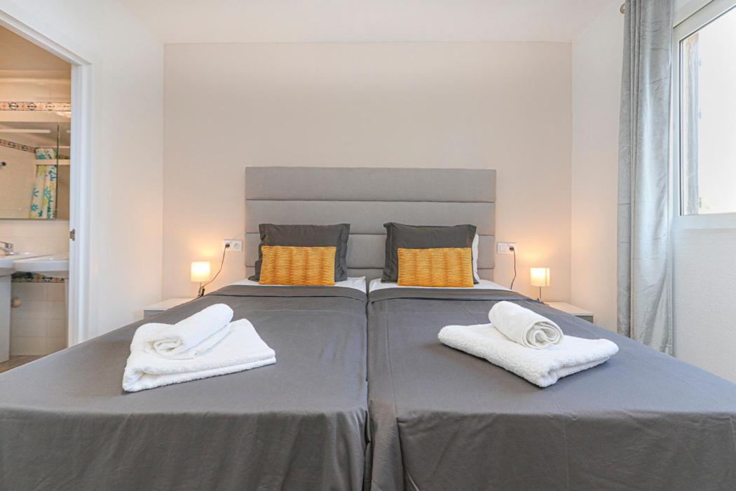 Presidential Suite Villamartin Plaza Av Brisas 67 Alicante Exterior foto