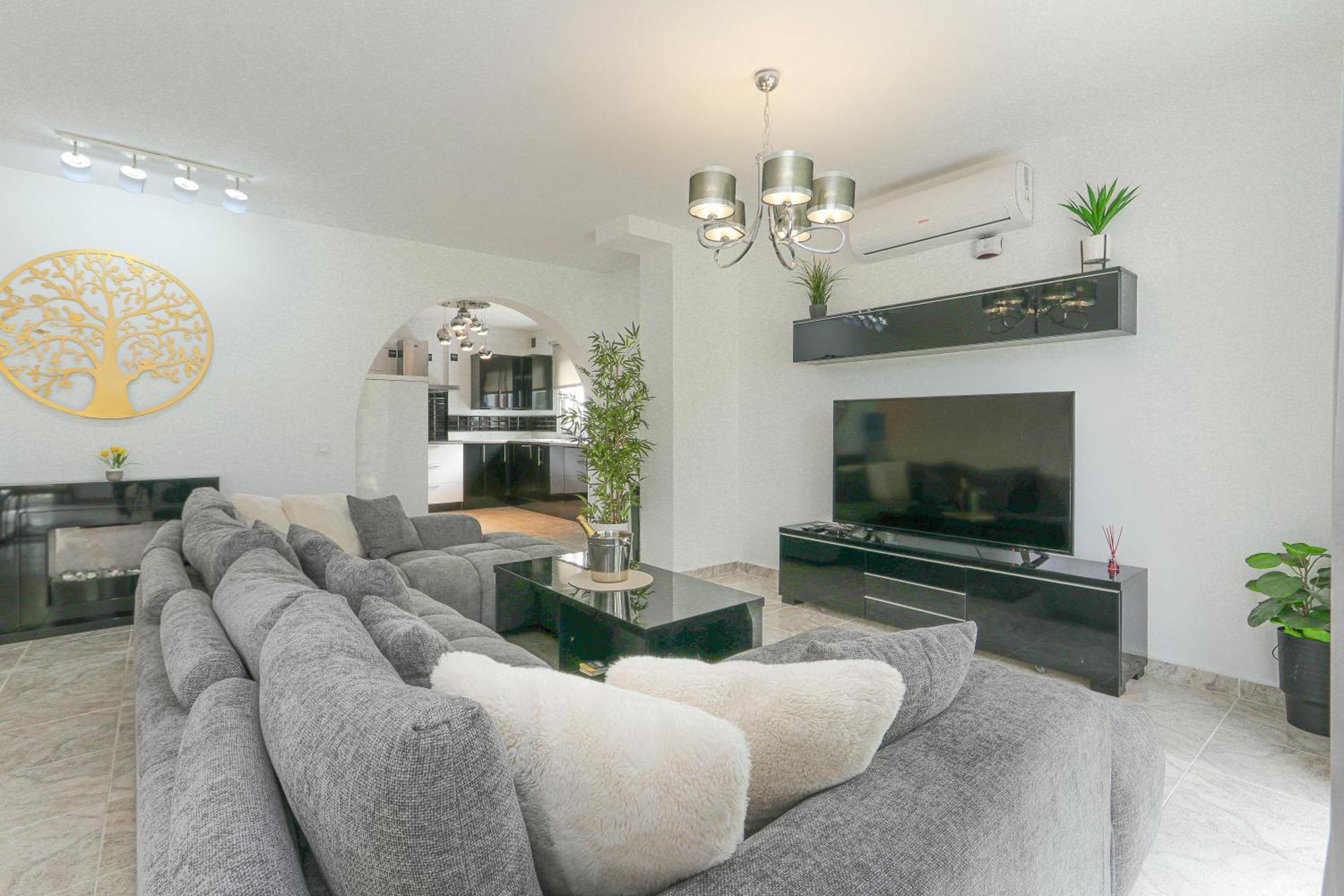 Presidential Suite Villamartin Plaza Av Brisas 67 Alicante Exterior foto