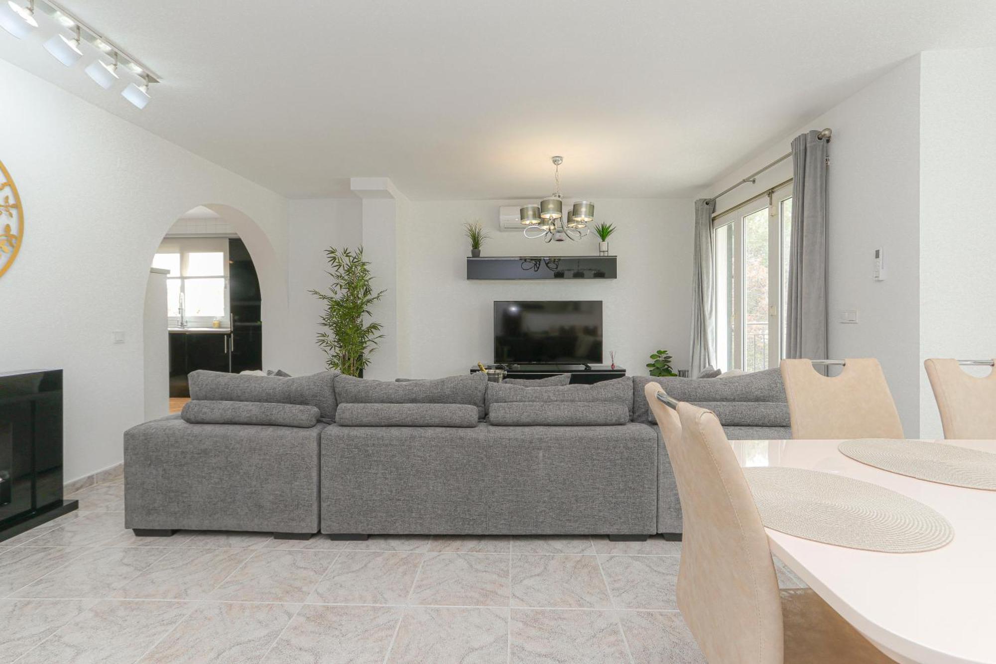 Presidential Suite Villamartin Plaza Av Brisas 67 Alicante Exterior foto